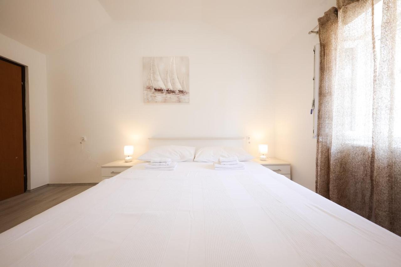 Two Bedroom Apartment In The Old Town Marija Zadar Extérieur photo