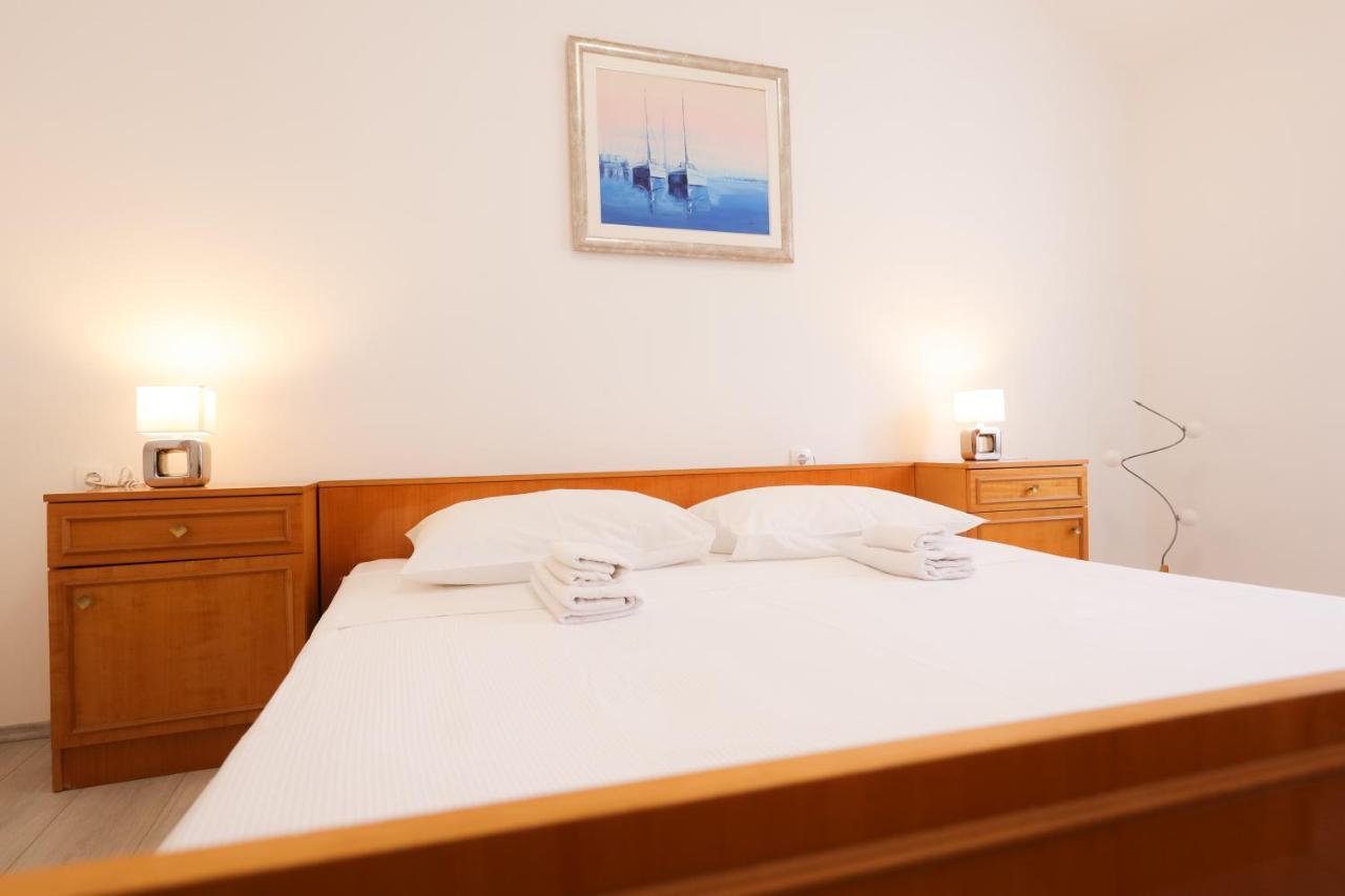 Two Bedroom Apartment In The Old Town Marija Zadar Extérieur photo